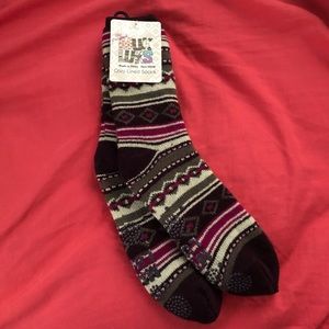 Mukluks cozy socks